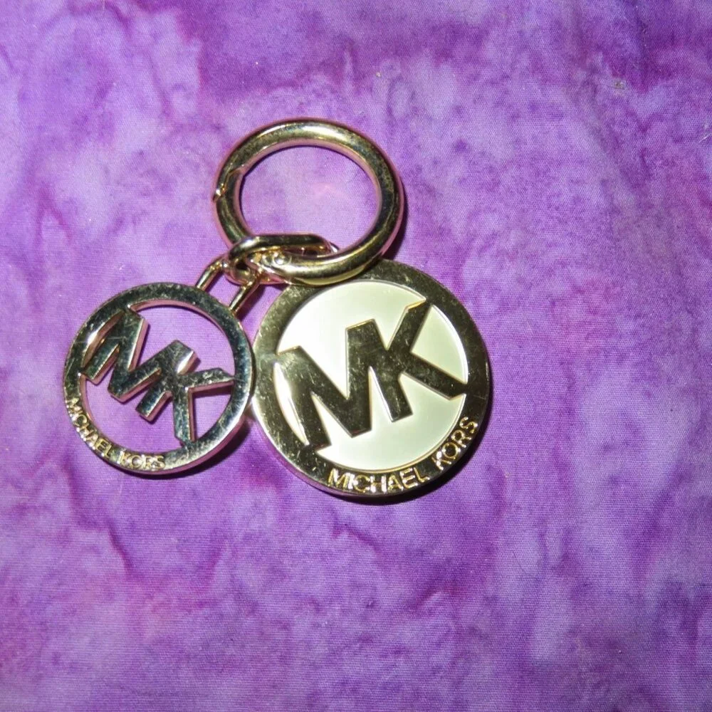 Michael Kors Medallions Bag Charms keychain